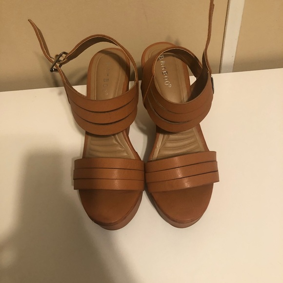 Shoes - Buckled Up Tan Wedges